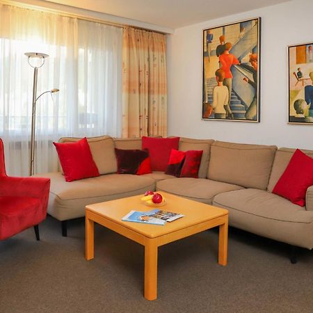 Apartment Allod-Park-50 By Interhome Давос Экстерьер фото